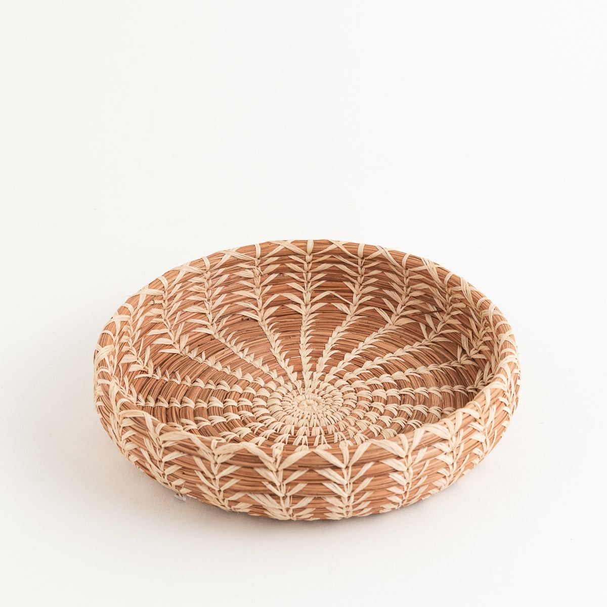 Mayan Basket - Natural Raffia Star